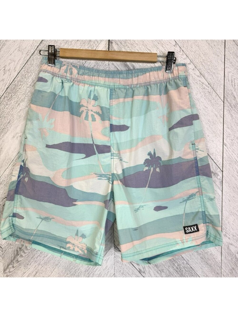 SAXX Go Coastal 2N1 Volley Swim Shorts Trunks Mens Size Medium 7" Inseam